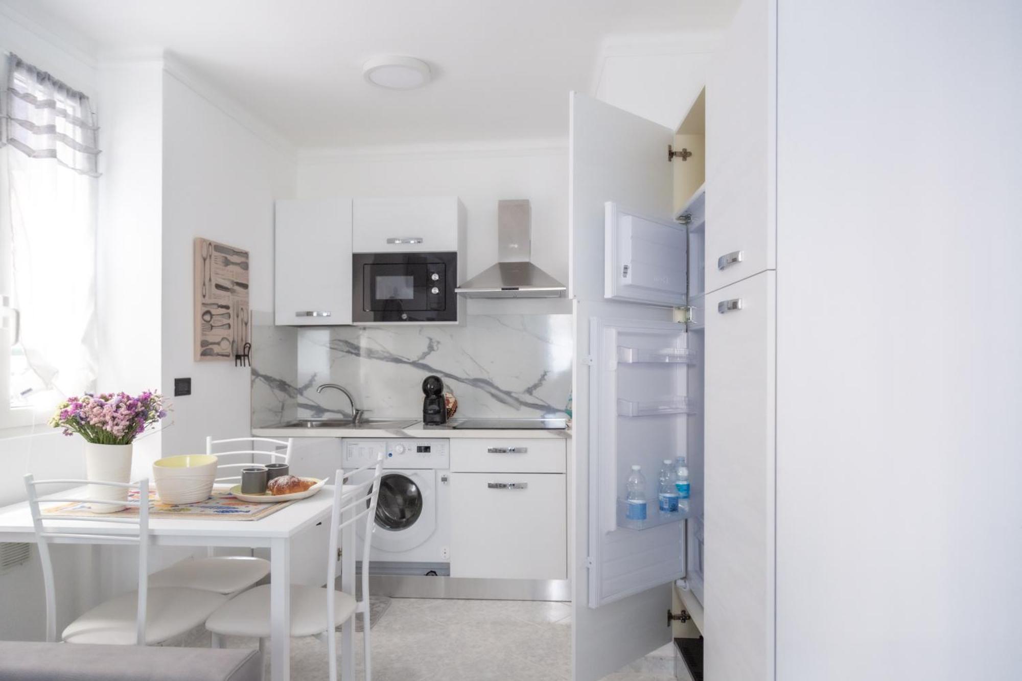 Casa Liri Sanremo -Centrale, Moderna, 5Min Spiaggia, Ariston- Eksteriør billede